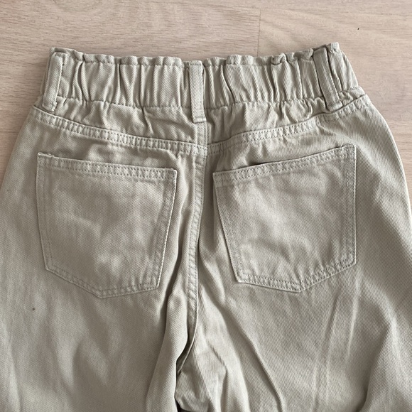H&M Size 2 - Elastic Waist Cargo Pants - Picture 5 of 8